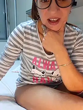 Sofia loren69 online show from September 28, 7:19 pm