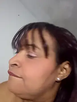 Snapshot of _violetta_- chatting on September 10, 12:54 am  violetta - online show from September 10, 12:54 am