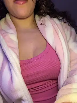 ladylavish online show from February 6, 7:45 am