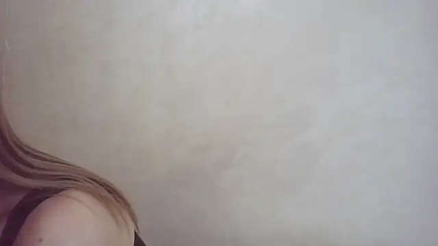 CaitlinaJayne23 online show from October 22, 6:51 am