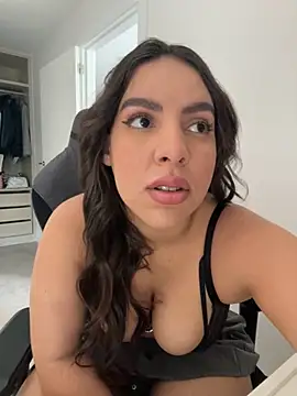 PamAnna online show from December 3, 11:23 am