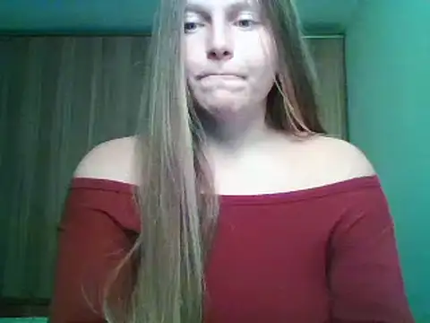 Evasapples online show from October 2, 9:09 pm