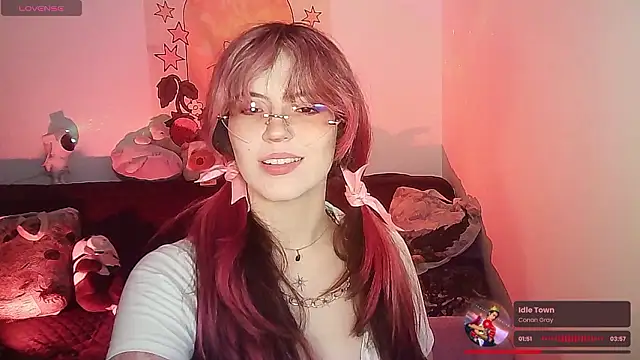 cherrybom969 online show from February 3, 3:37 am