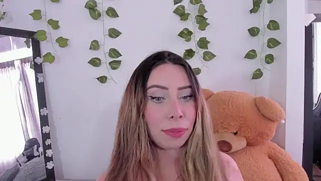 JanneKim online show from October 8, 4:22 pm