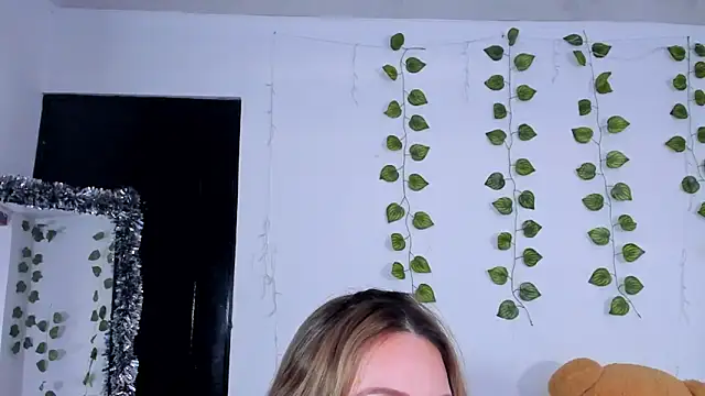 JanneKim online show from March 3, 2:23 pm