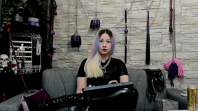 CruelMistress online show from February 18, 1:59 am