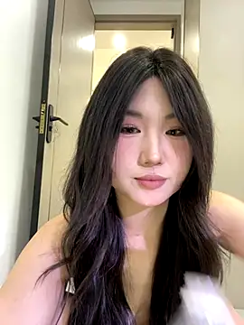 xyebobs online show from October 28, 12:55 pm