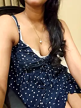 Tanisha789 online show from January 9, 9:30 pm