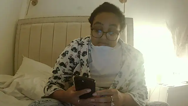 vanilla chocolate23 online show from October 28, 6:13 pm