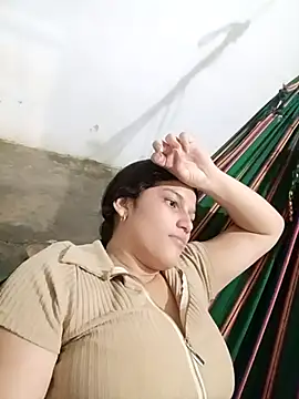 girl milk1 online show from September 30, 11:31 pm