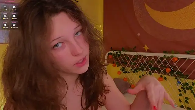 lea belle  online show from October 31, 5:06 pm