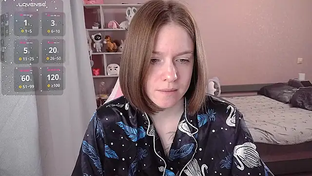 CassieJuice69 online show from November 4, 2:38 am