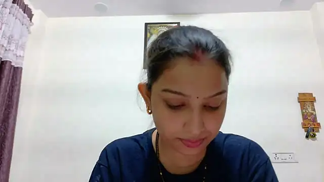 Snapshot of Aleena_Rai chatting on October 12, 7:16 pm Aleena Rai online show from October 12, 7:16 pm