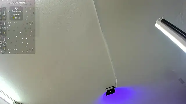 Amy Kiitty  online show from September 12, 1:18 pm