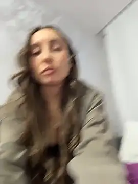 viviandaimond1 online show from January 15, 9:32 pm