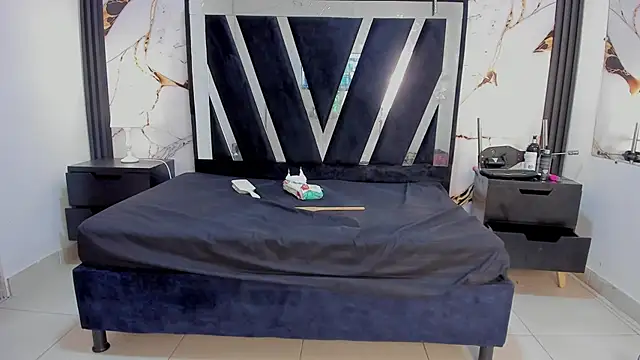 KarinaSimonz online show from September 28, 8:14 pm