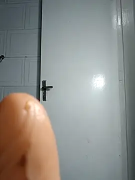 annybarros21 online show from December 22, 11:08 pm