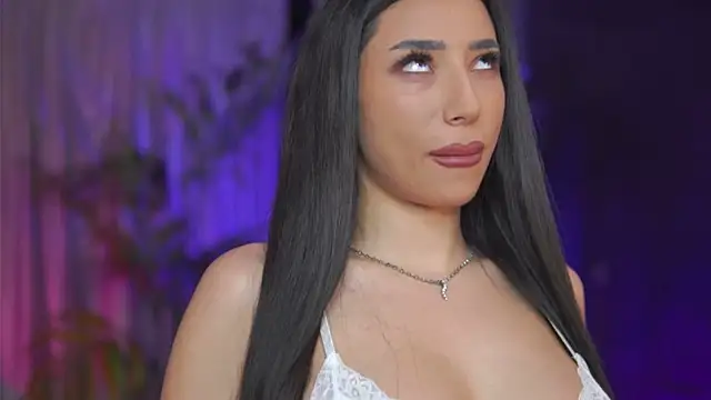 GinaValentinna online show from October 5, 7:30 pm