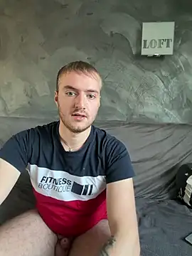 Snapshot of romeojulietLoveX chatting on September 27, 4:36 pm romeojulietLoveX online show from September 27, 4:36 pm