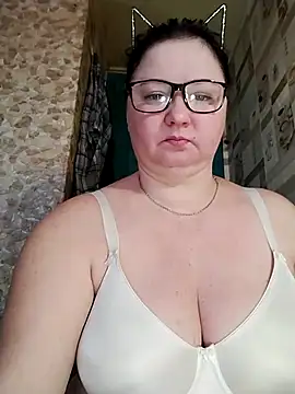 Holly-69 online show from February 1, 1:54 pm