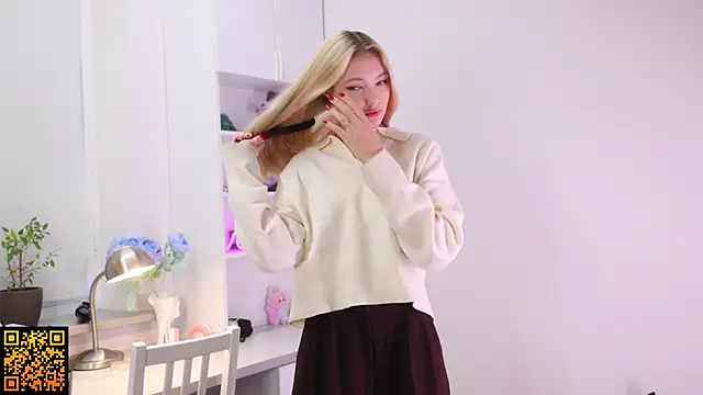 norakisses online show from October 27, 7:59 am