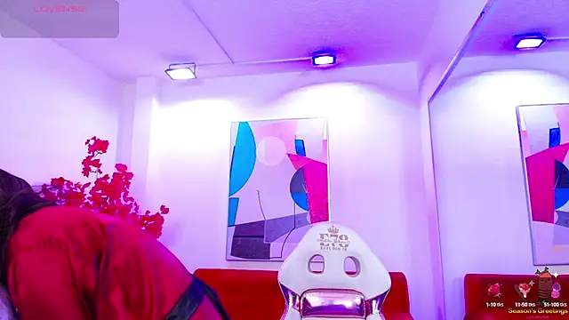 Ema louis  online show from September 15, 12:35 pm