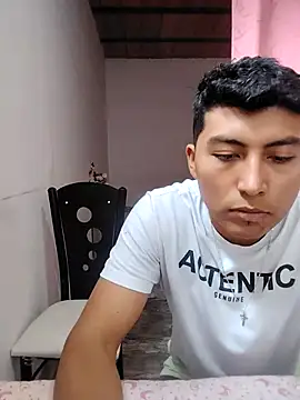 maye dan online show from December 4, 3:24 pm