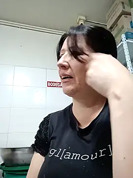 carolina linarez69 online show from November 18, 9:05 pm