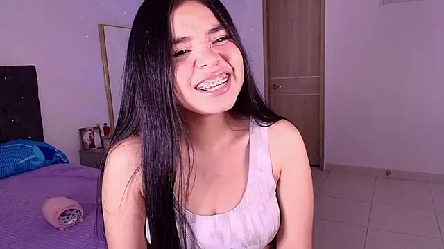 AuroraFiore online show from October 26, 1:34 am