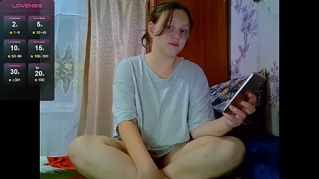 Snapshot of Aria__Dark chatting on September 25, 8:17 pm Aria  Dark online show from September 25, 8:17 pm