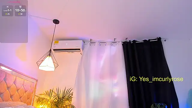 CurlyRose   online show from November 20, 8:43 pm