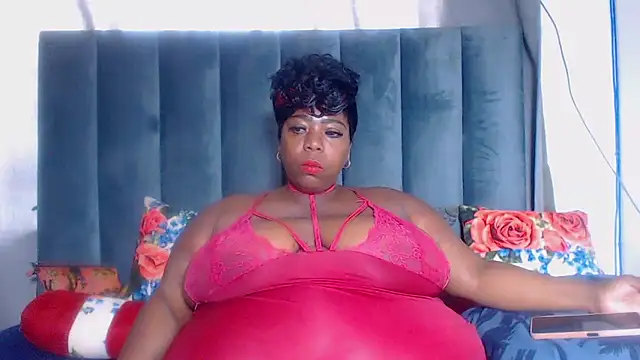 BustyWendyXXX47 online show from January 12, 9:47 am