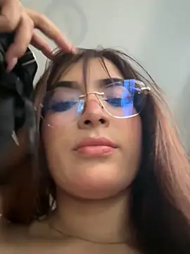 Megan mooree  online show from October 2, 1:49 pm