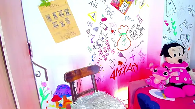 bloom444 online show from December 3, 3:20 am