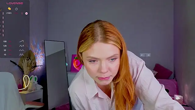 Red  Candy online show from September 27, 12:45 pm