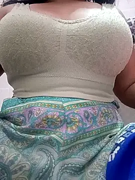 cute-mahek online show from February 1, 7:12 pm