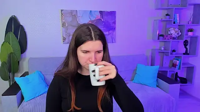 BonneyLove online show from November 14, 9:48 pm