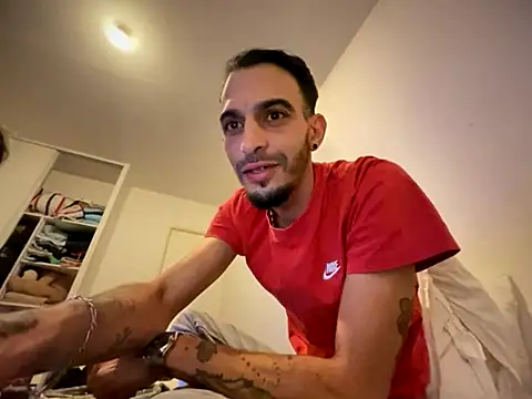 Rebeu313 online show from December 4, 2:14 am