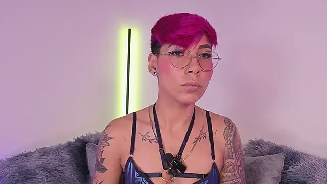 MiaMorgan  online show from November 28, 2:09 pm