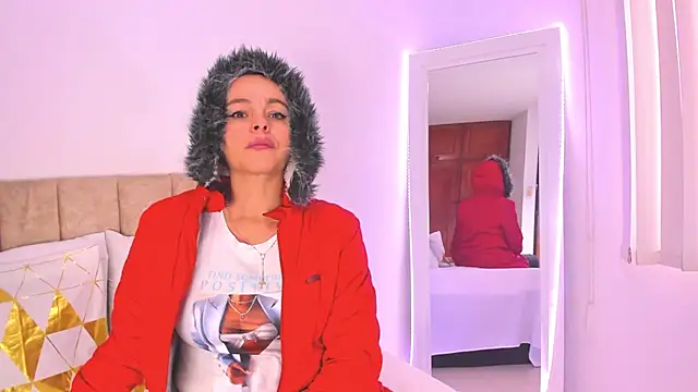 cristalwalker   online show from November 24, 11:56 am