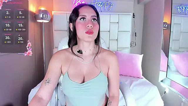 VioletthaRous online show from October 18, 10:55 pm