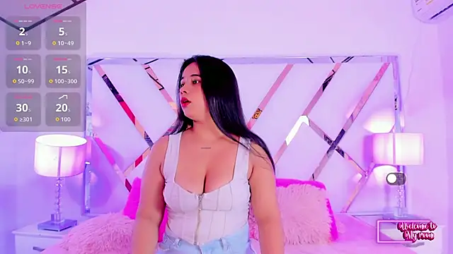 naughty  sara online show from November 7, 12:22 pm