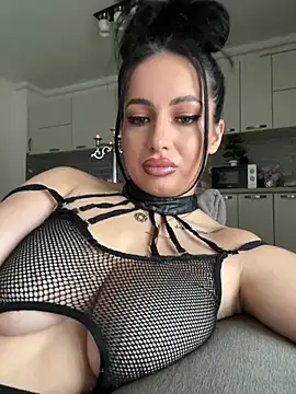 melissablack online show from February 6, 9:12 am