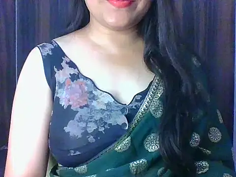 santurmom online show from February 25, 6:28 pm