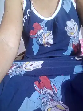 Snapshot of Melody_Shyla chatting on October 13, 11:40 pm Melody Shyla online show from October 13, 11:40 pm