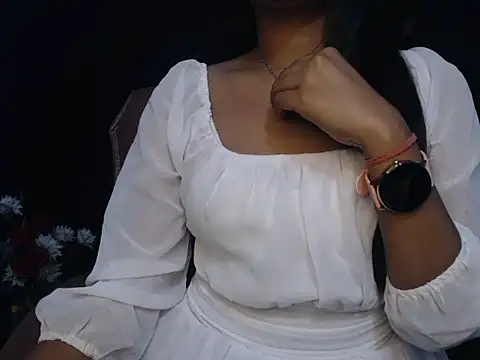 Wish Queen online show from November 4, 6:29 am