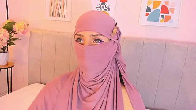 rawiya online show from December 16, 12:33 pm