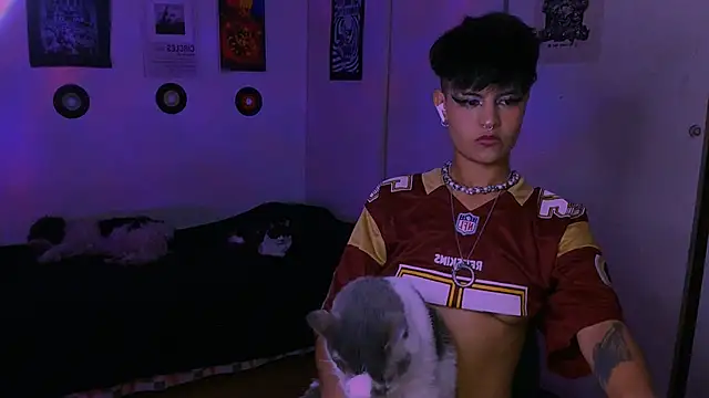 alex one888 online show from December 18, 1:54 am