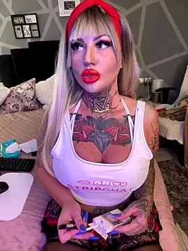 krysstal003 online show from September 23, 7:12 pm