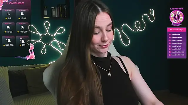 katie taylorr online show from October 11, 11:29 pm